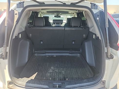 Used 2018 Honda CR-V Touring image 18