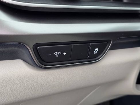 Certified 2025 Kia Carnival SX Prestige FWD image 37