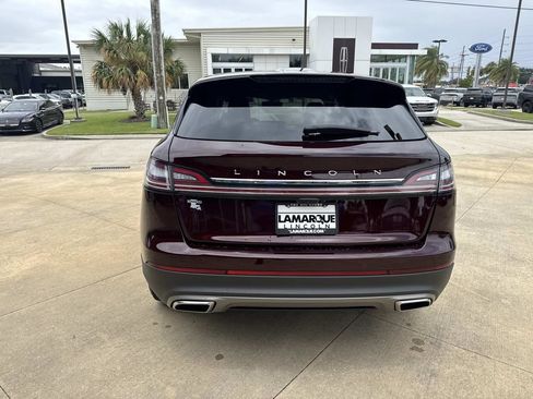 Certified 2023 Lincoln Nautilus FWD w/ Premium Package image 7