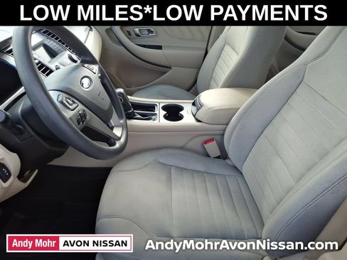 Used 2018 Ford Taurus SE FWD image 16