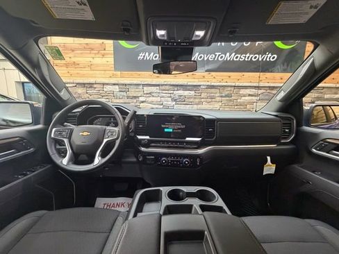New 2026 Chevrolet Silverado 1500 LT image 16