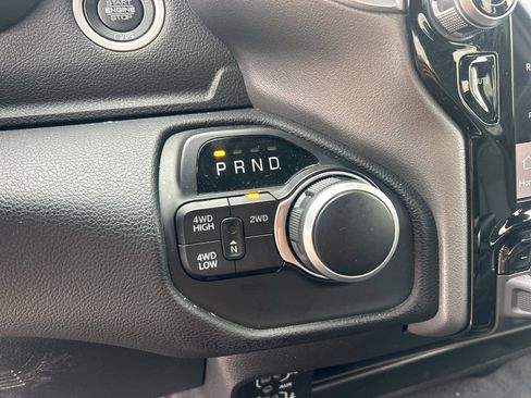 Used 2024 RAM 2500 Big Horn w/ Night Edition image 27