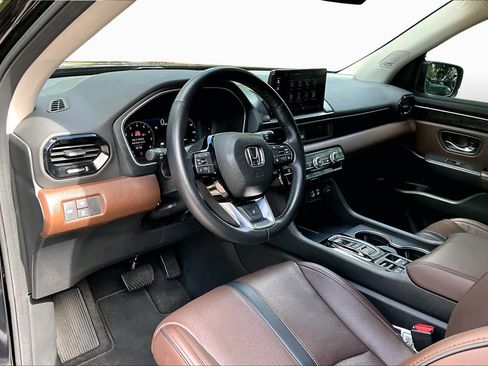Used 2023 Honda Pilot Elite image 18