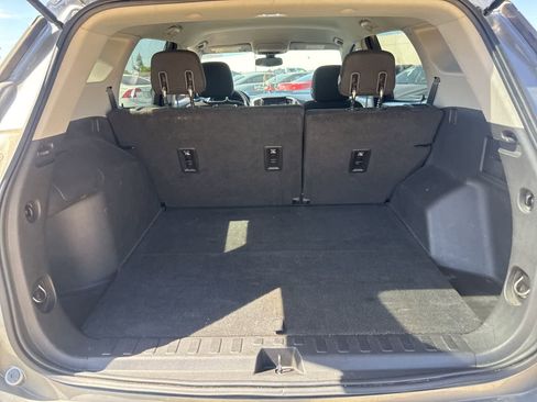 Used 2019 GMC Terrain SLE image 17