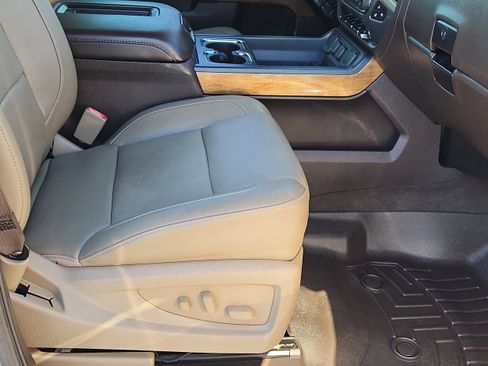 Used 2017 Chevrolet Silverado 1500 LTZ w/ Texas Edition RWD image 13