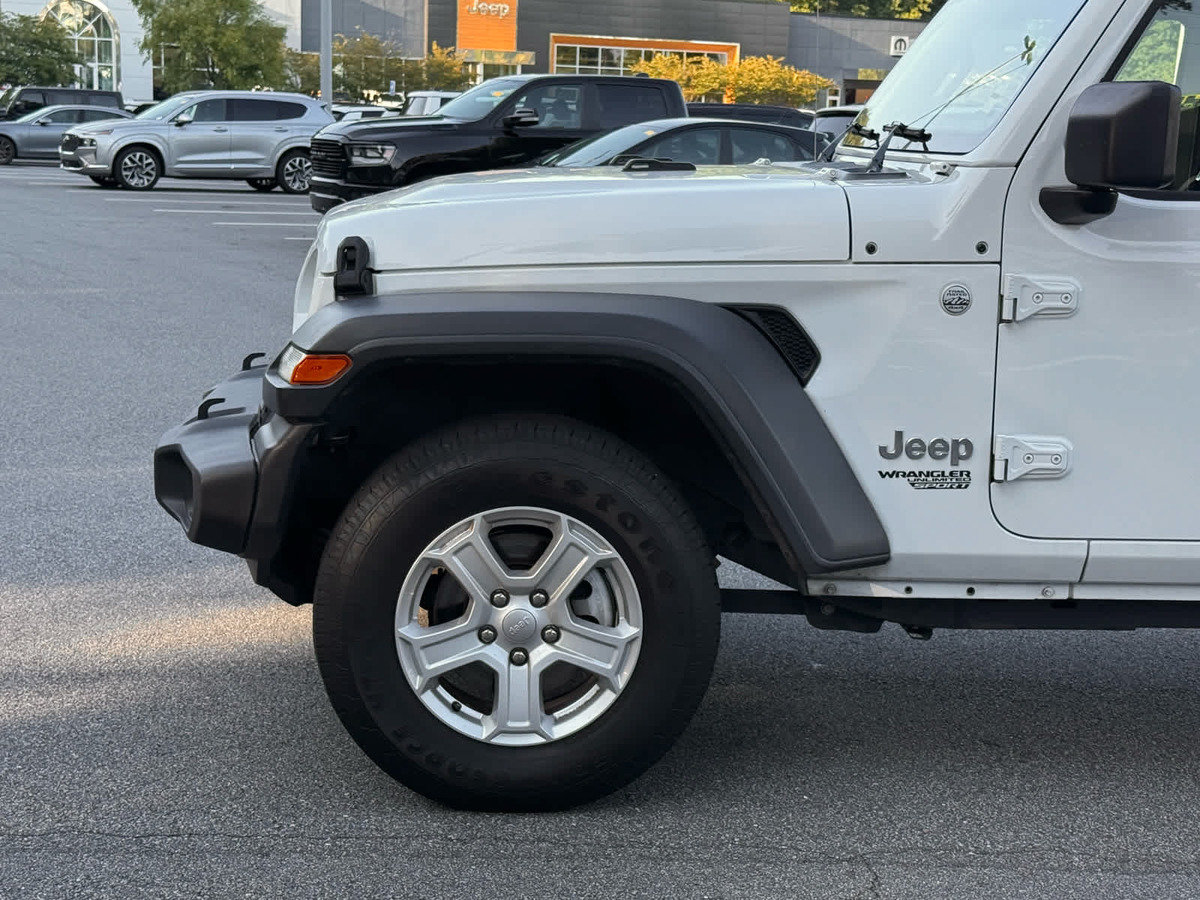 Used 2021 Jeep Wrangler Unlimited Sport AWD/4WD image 11