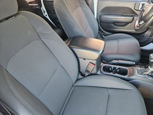 Used 2022 Jeep Wrangler Unlimited Sport S image 12