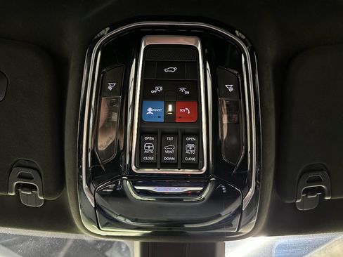 Used 2024 Jeep Grand Wagoneer Series II w/ Quick Order Packagew 28T AWD/4WD image 41