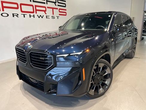 Used 2023 BMW XM image 2