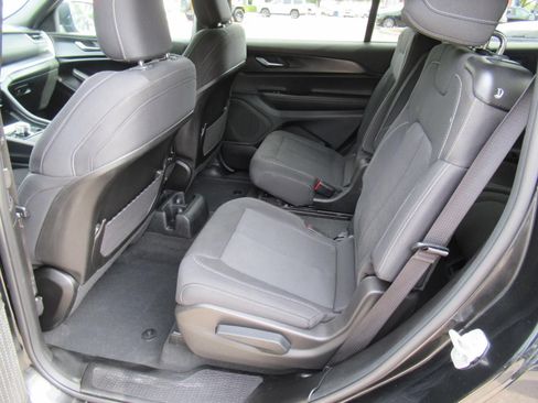 Certified 2025 Jeep Grand Cherokee L Laredo w/ Luxury Tech Group I RWD image 32
