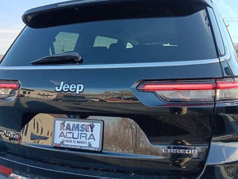 Used 2021 Jeep Grand Cherokee L Laredo w/ Luxury Tech Group I image 6