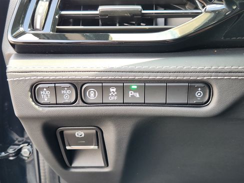 Certified 2026 Acura MDX SH-AWD w/ Advance Package image 28