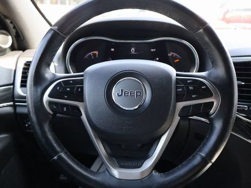 Used 2019 Jeep Grand Cherokee Limited AWD/4WD image 33