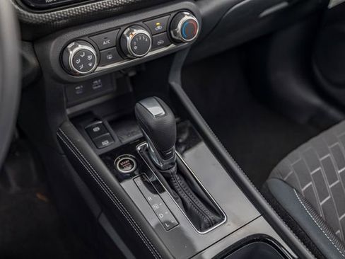 New 2024 Nissan Kicks SV w/ Interior Electronics Package image 14