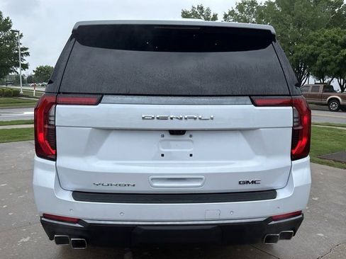 Used 2026 GMC Yukon XL Denali Ultimate AWD/4WD image 5