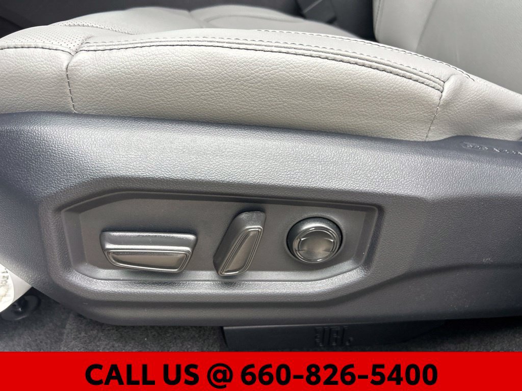 New 2026 Toyota Tundra Limited AWD/4WD image 16