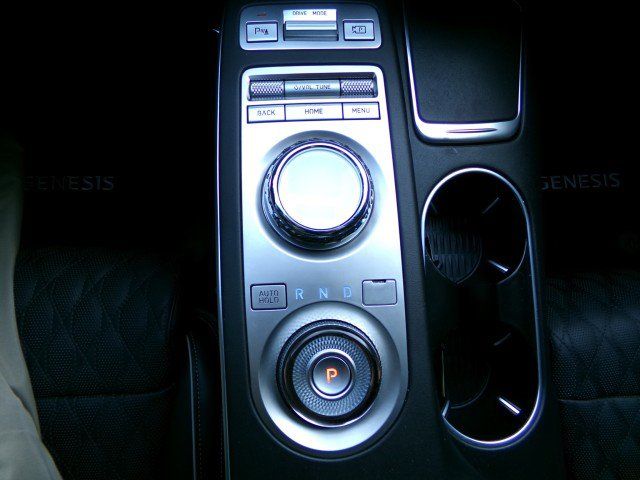 Used 2023 Genesis GV70 3.5T Sport w/ Sport Prestige Package AWD/4WD image 20