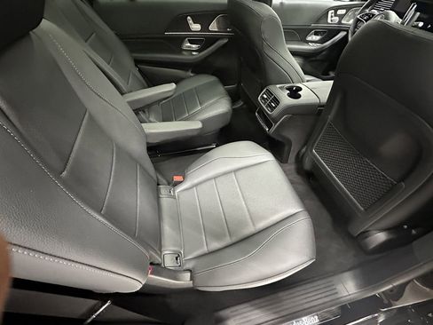 Certified 2024 Mercedes-Benz GLS 450 4MATIC image 18