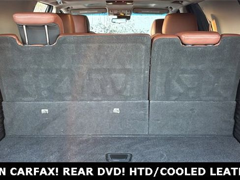 Used 2017 Cadillac Escalade Premium Luxury image 31