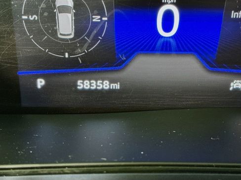 Used 2022 Volkswagen Taos SE image 17