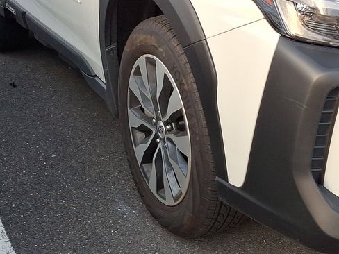 Used 2025 Subaru Outback Touring XT w/ Popular Package #2 image 10