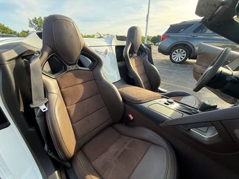 Used 2014 Chevrolet Corvette Stingray Convertible w/ 3LT Preferred Equipment Group RWD image 22
