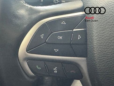 Used 2022 Jeep Grand Cherokee Limited w/ Tech Group image 22