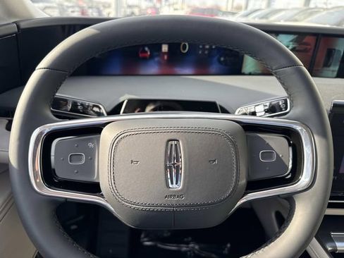 New 2026 Lincoln Nautilus Reserve w/ Jet Appearance Package image 25