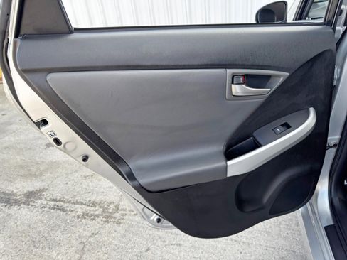 Used 2012 Toyota Prius Three image 36