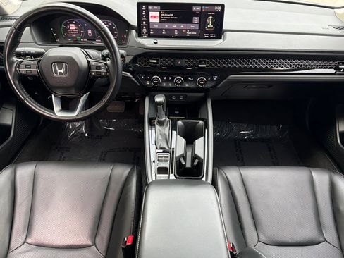Used 2024 Honda Accord Touring image 13