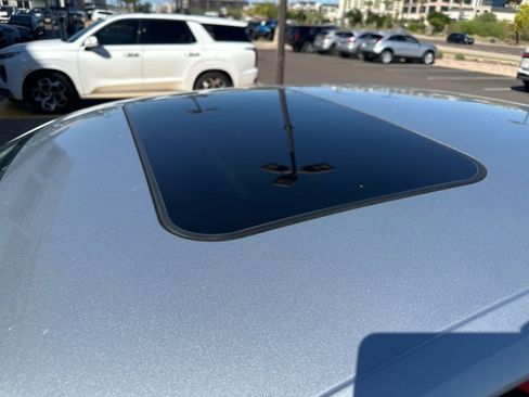 Used 2015 Volkswagen Passat 1.8T SEL Premium image 5