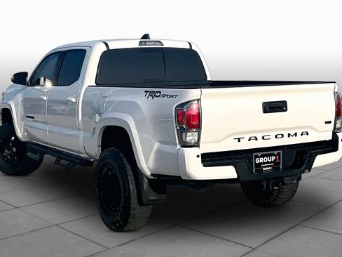 Used 2021 Toyota Tacoma TRD Sport w/ Technology Package RWD image 11