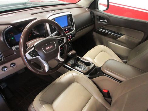 Used 2015 GMC Canyon SLT AWD/4WD image 17