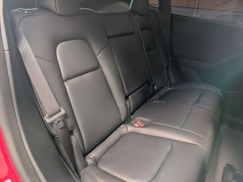 Used 2022 Tesla Model Y Performance image 13