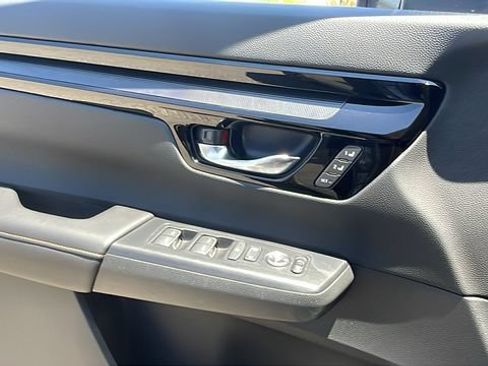 Used 2025 Honda CR-V Sport Touring image 30