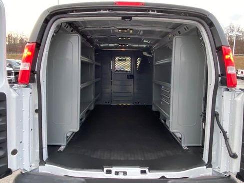 New 2025 Chevrolet Express 2500 w/ Driver Convenience Package RWD image 9