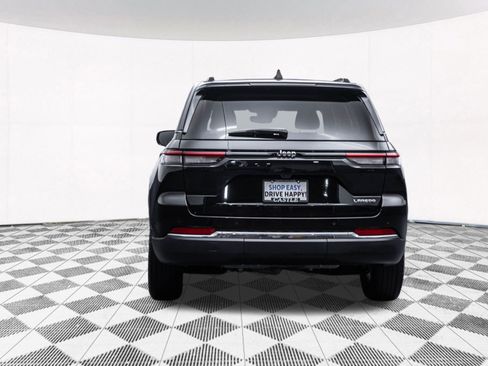 Used 2023 Jeep Grand Cherokee Laredo w/ Luxury Tech Group I image 10