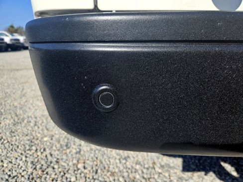 Used 2020 Nissan NV 2500 SV image 49