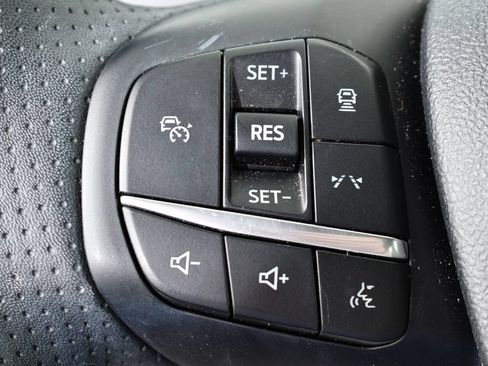 Used 2024 Ford Escape ST-Line w/ Tech Pack #1 AWD/4WD image 31
