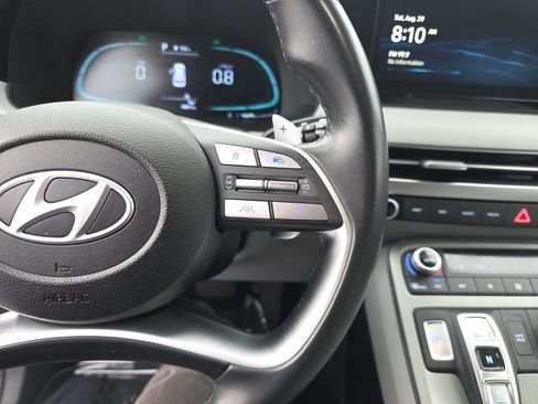 Used 2024 Hyundai Palisade SEL FWD image 15