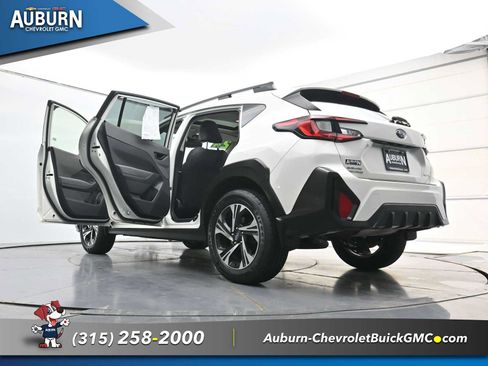 Used 2024 Subaru Crosstrek 2.0i Premium AWD/4WD image 39