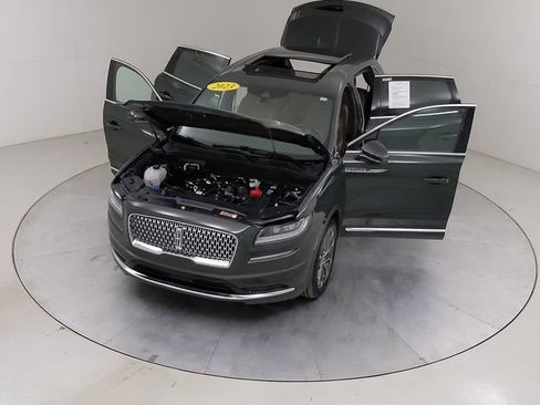 Used 2023 Lincoln Nautilus Reserve w/ Equipment Group 201A AWD/4WD image 44