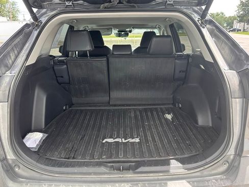 Used 2025 Toyota RAV4 XLE Premium w/ Weather Package AWD/4WD image 15