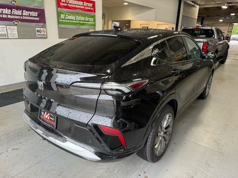 New 2026 Buick Envista Avenir FWD image 5