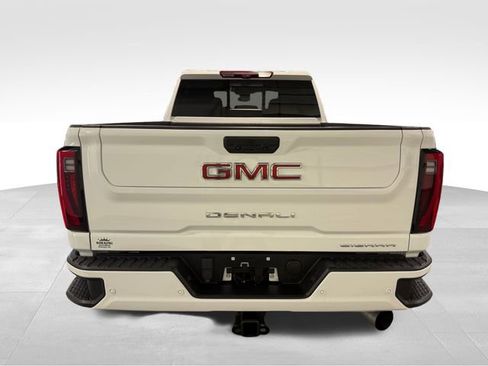 Used 2024 GMC Sierra 2500 Denali w/ Denali Reserve Package image 6