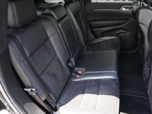 Used 2014 Jeep Grand Cherokee Altitude AWD/4WD image 27