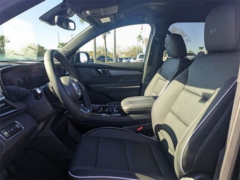 New 2025 Buick Enclave Sport Touring w/ Power Package image 17