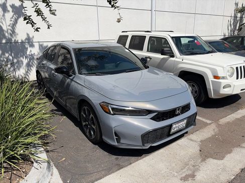 Used 2025 Honda Civic Sport Touring image 14