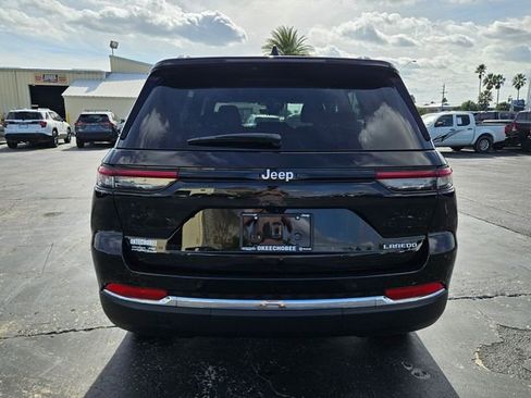 New 2025 Jeep Grand Cherokee Laredo RWD image 9