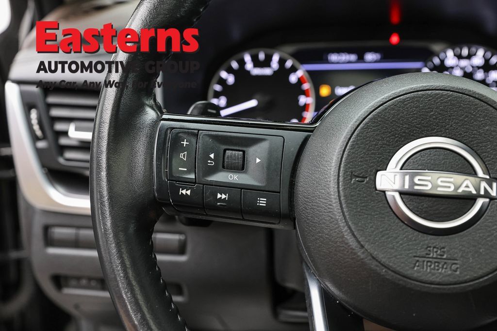 Used 2023 Nissan Rogue SV w/ SV Premium B Package AWD/4WD image 17